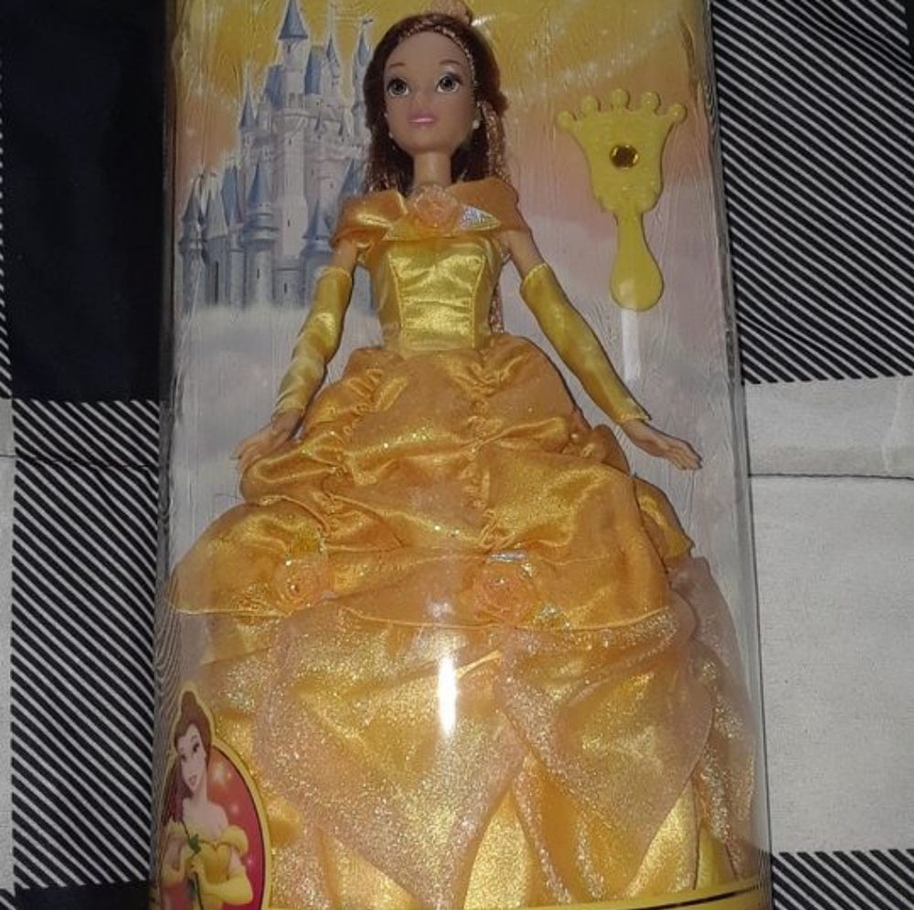 Belle Doll, Disney Parks Collection